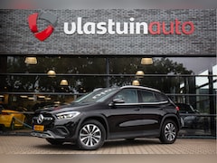 Mercedes-Benz GLA-Klasse - 250 e Business Solution AMG Limited | Trekhaak, Camera, Voorstoelen verwarmd, Cruise contr