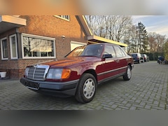 Mercedes-Benz 200-500 (W124) - 200 Hele mooie originele MB 200 Automaat, wordt nog belastingvrij Tuv tot 09-2027