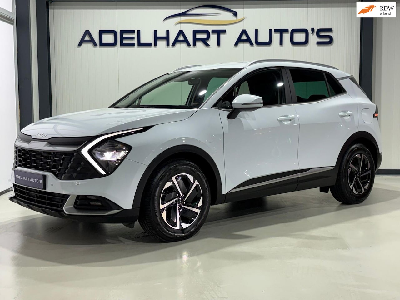 Kia Sportage - 1.6 T-GDi MHEV DynamicLine Automaat / Navigatie full map / Camera / Cruise control - AutoWereld.nl