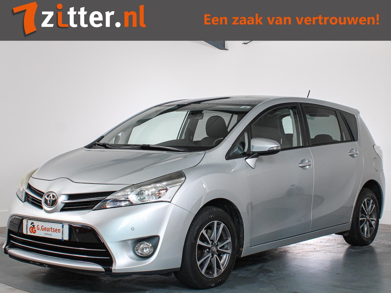 Toyota Verso - 1.8 VVT-i Business 7-Persoons, Panoramadak, Cruise Control, Bluetooth, Stoelverwarming, - AutoWereld.nl