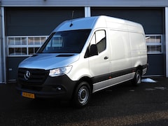 Mercedes-Benz Sprinter - 317 1.9 CDI L2H2 RWD AUT | LEDER | MBUX GROOT | CAMERA | TREKHAAK