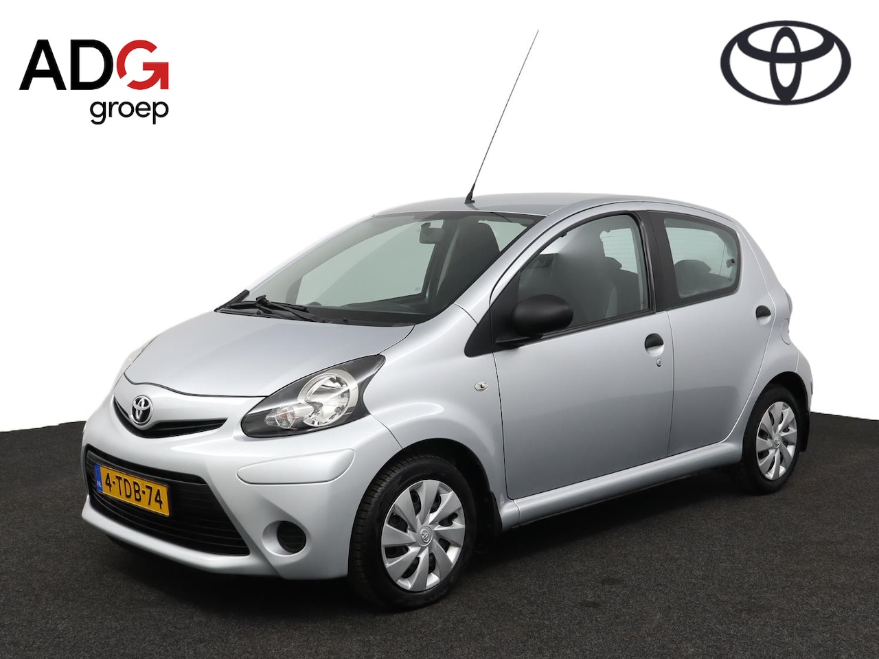 Toyota Aygo - 1.0 VVT-i Now | Airco | Centrale vergrendeling | Radio CD speler | - AutoWereld.nl