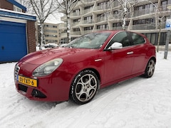 Alfa Romeo Giulietta - 1.4 T Distinctive AUTOMAAT Leder