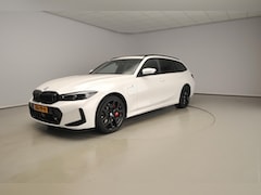BMW 3-serie Touring - 330e M-Sportpakket Pro / Panoramadak / Harman-Kardon / Innovation Pack / Comfort Pack