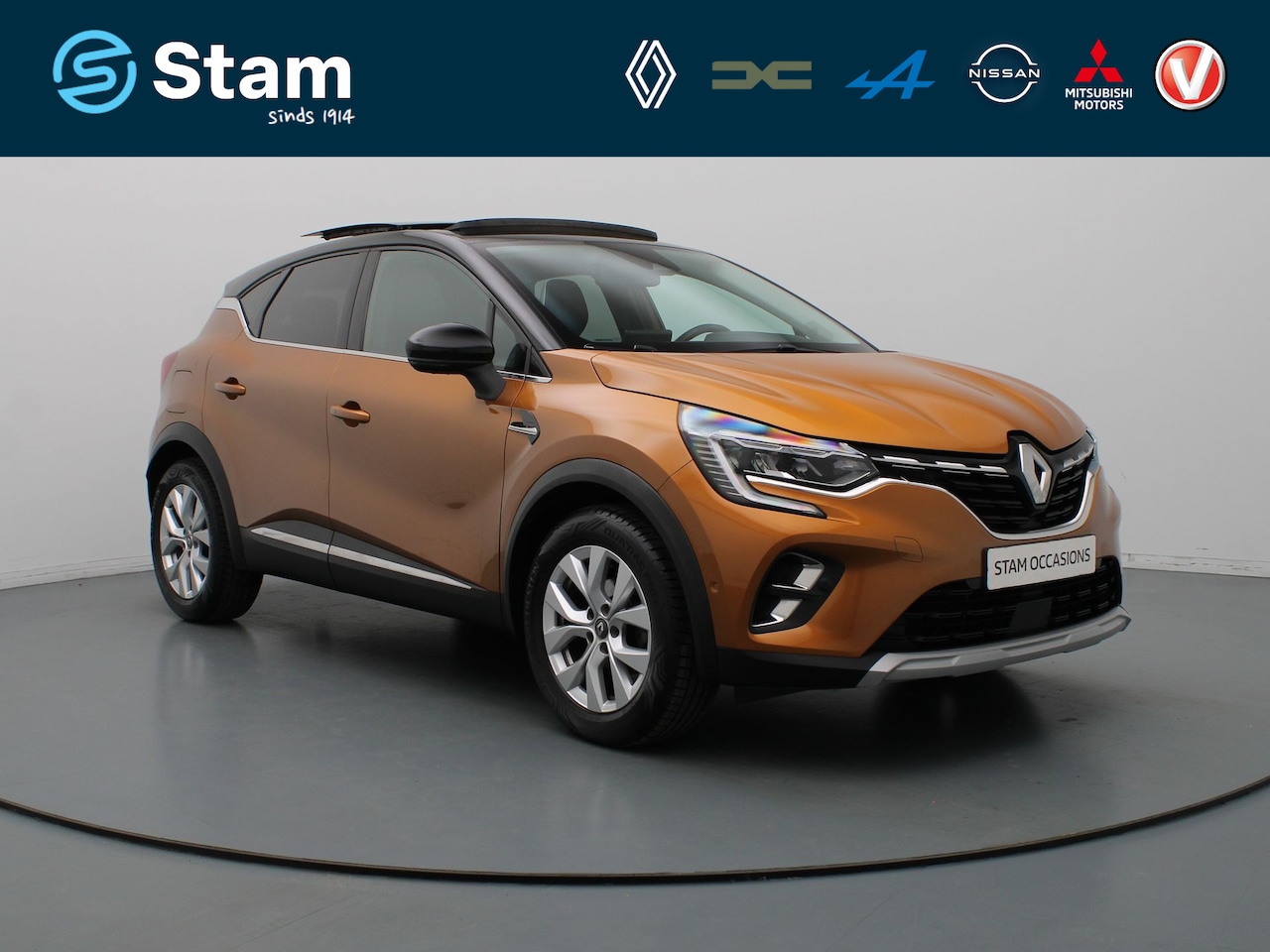 Renault Captur - TCe 100pk Intens 360° Camera | Cruise | Navi | Parkeersens. v+a | Panoramadak | Trekhaak - AutoWereld.nl