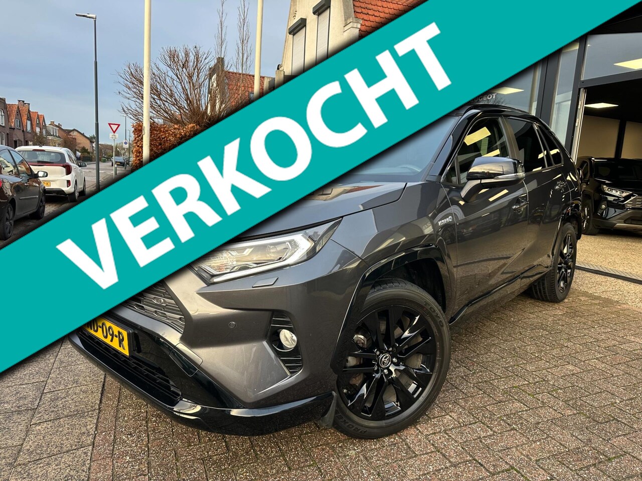 Toyota RAV4 - 2.5 Hybrid AWD Bi-Tone|JBL|Leder|Afn. Trekhaak|360 Camera - AutoWereld.nl