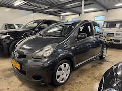 Toyota Aygo - 1.0-12V Access 2011 AIRCO NAP NAVI 5-DRS