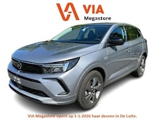 Opel Grandland - 1.2 Turbo Elegance App Connect | Halfleer | LED | Stoelverwarming + stuur | Lichtmetaal |