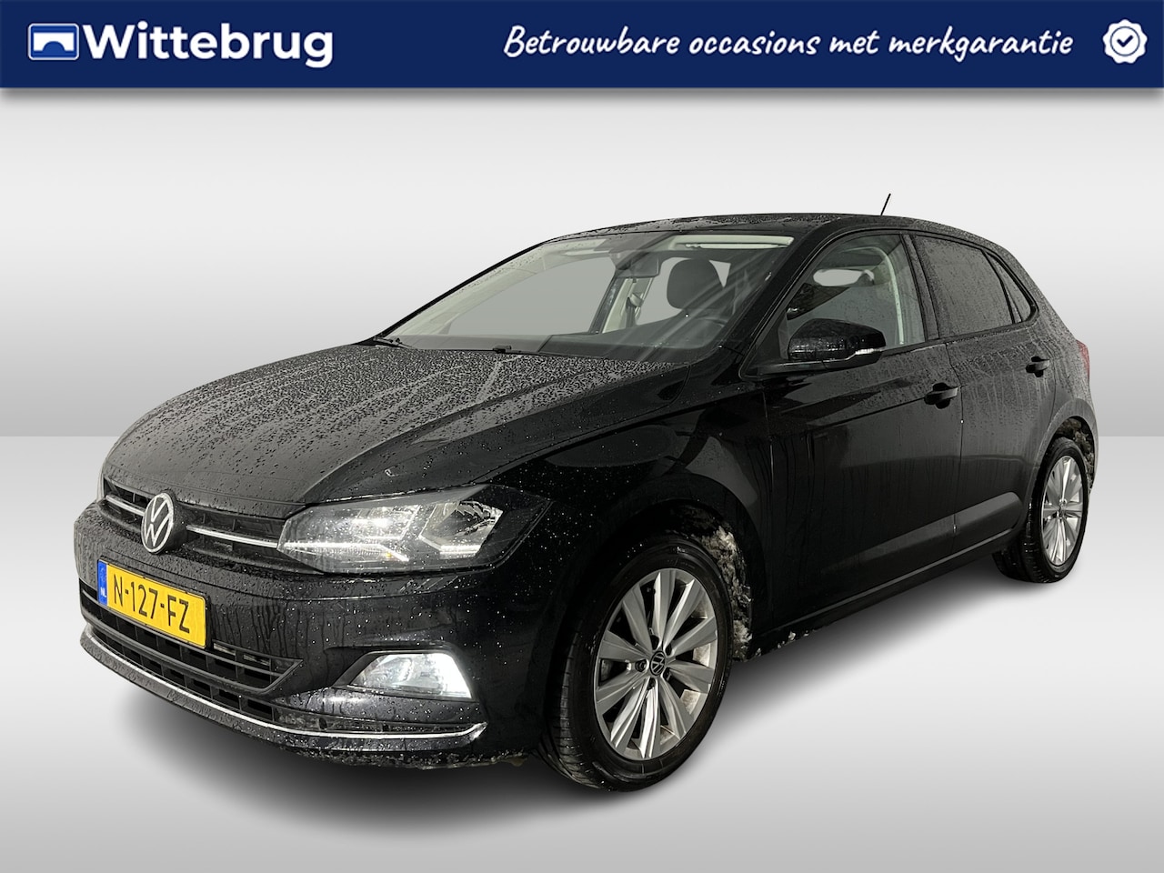 Volkswagen Polo - 1.0 TSI Highline / PARK. SENSOREN/ APP CONNECT/ ADAPT. CRUISE/ NAVI/ CLIMA/ DAB/ 16" LMV - AutoWereld.nl