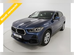 BMW X2 - xDrive25e EXECUTIVE EDITION LEDER/NAVI/CAMERA Auto wordt verwacht