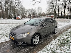 SEAT Leon ST - 1.4 EcoTSI Style Connect Automaat 2016