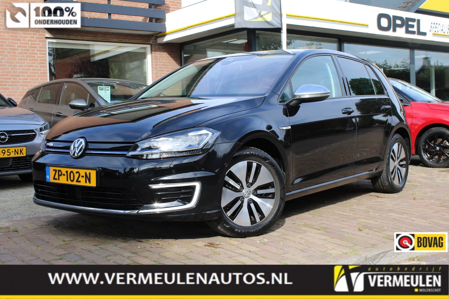Volkswagen e-Golf - Vii E-Golf 136PK Automaat + 16"/ Navi/ CarPlay/ Virtual/ Leder/ Camera/ Full-LED/ NL auto - AutoWereld.nl