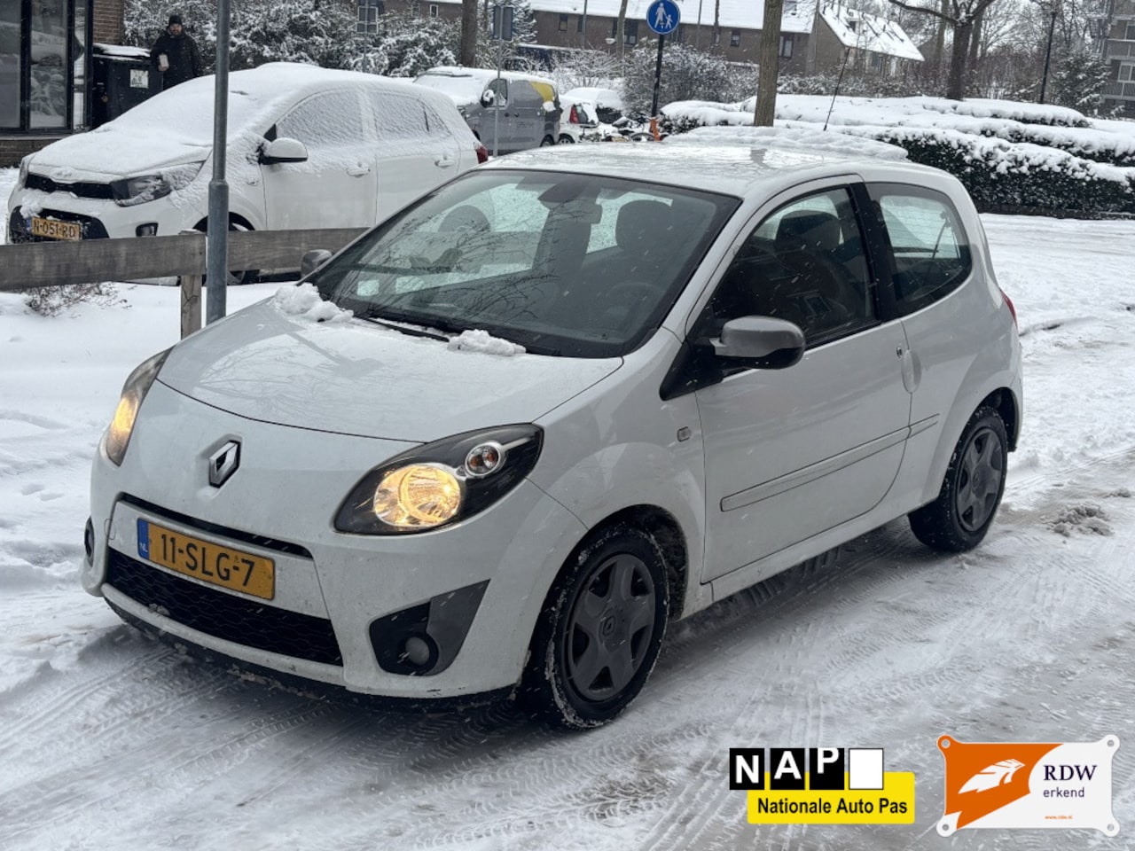 Renault Twingo - 1.5 dCi Night & Day / CRUISE / TOPCAR - AutoWereld.nl