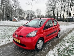 Toyota Aygo - 1.0-12V Nieuwe apk-Nieuwe all season banden
