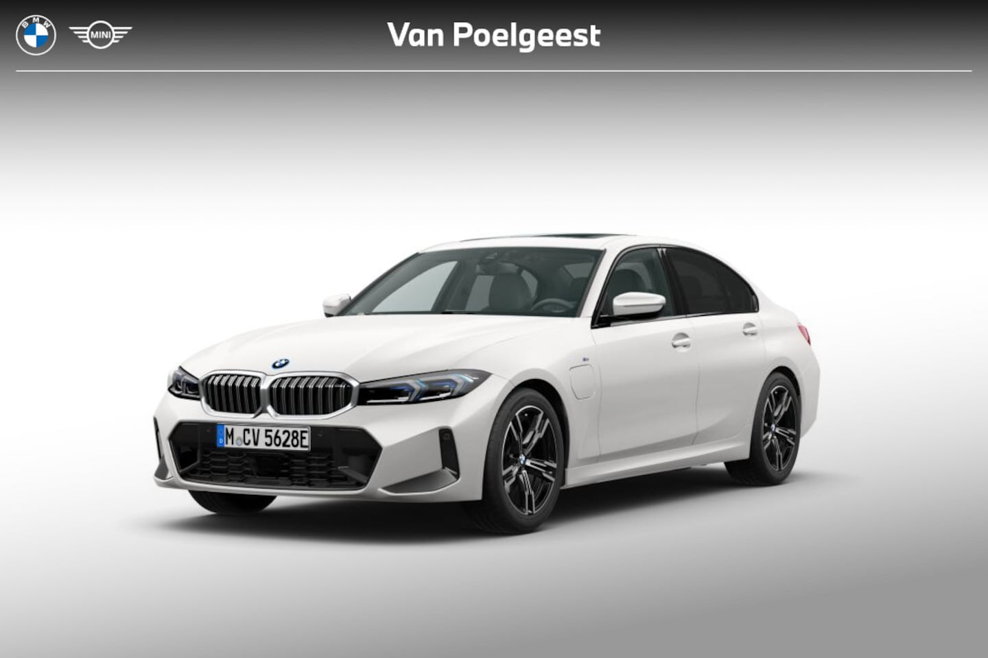BMW 3-serie - Sedan 330e | M Sport | Comfort Pack | Glazen dak | Active Cruise Cbntrol - AutoWereld.nl