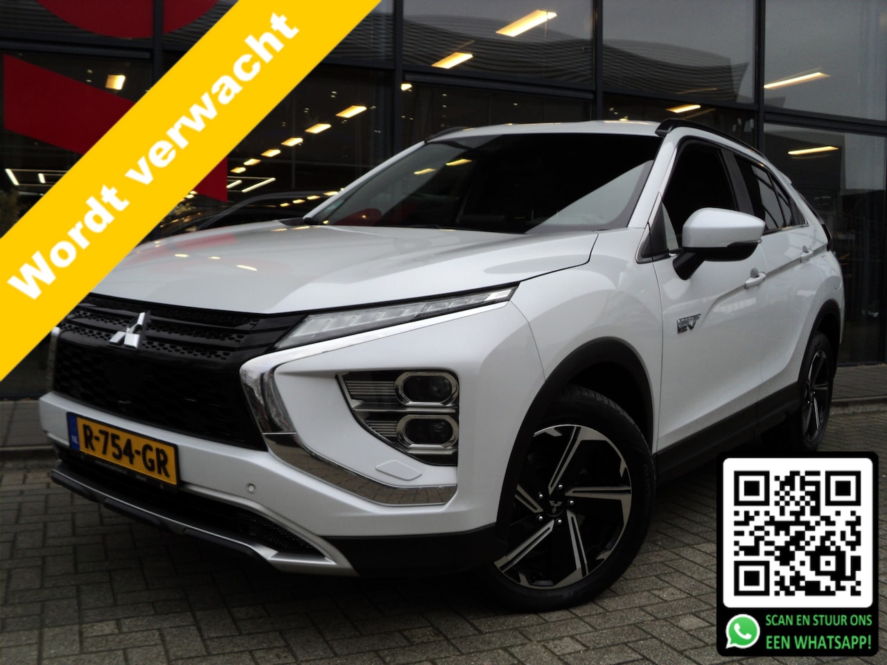 Mitsubishi Eclipse Cross - 2.4 PHEV Intense+ | 4WD | AUTOMAAT | 188 PK | TREKHAAK | 1E EIGENAAR | DEALER ONDERHOUDEN - AutoWereld.nl