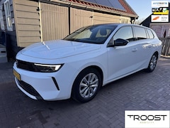 Opel Astra Sports Tourer - 130 PK | Apple Android | Navi | Led | Privacy glas | Zwart dak | Climate control