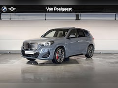 BMW iX1 - xDrive30 Launch Edition 67 kWh