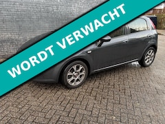 Fiat Punto Evo - 0.9 TwinAir Lounge 5-drs 2e eig. 112.000km Clima Cruise Navi