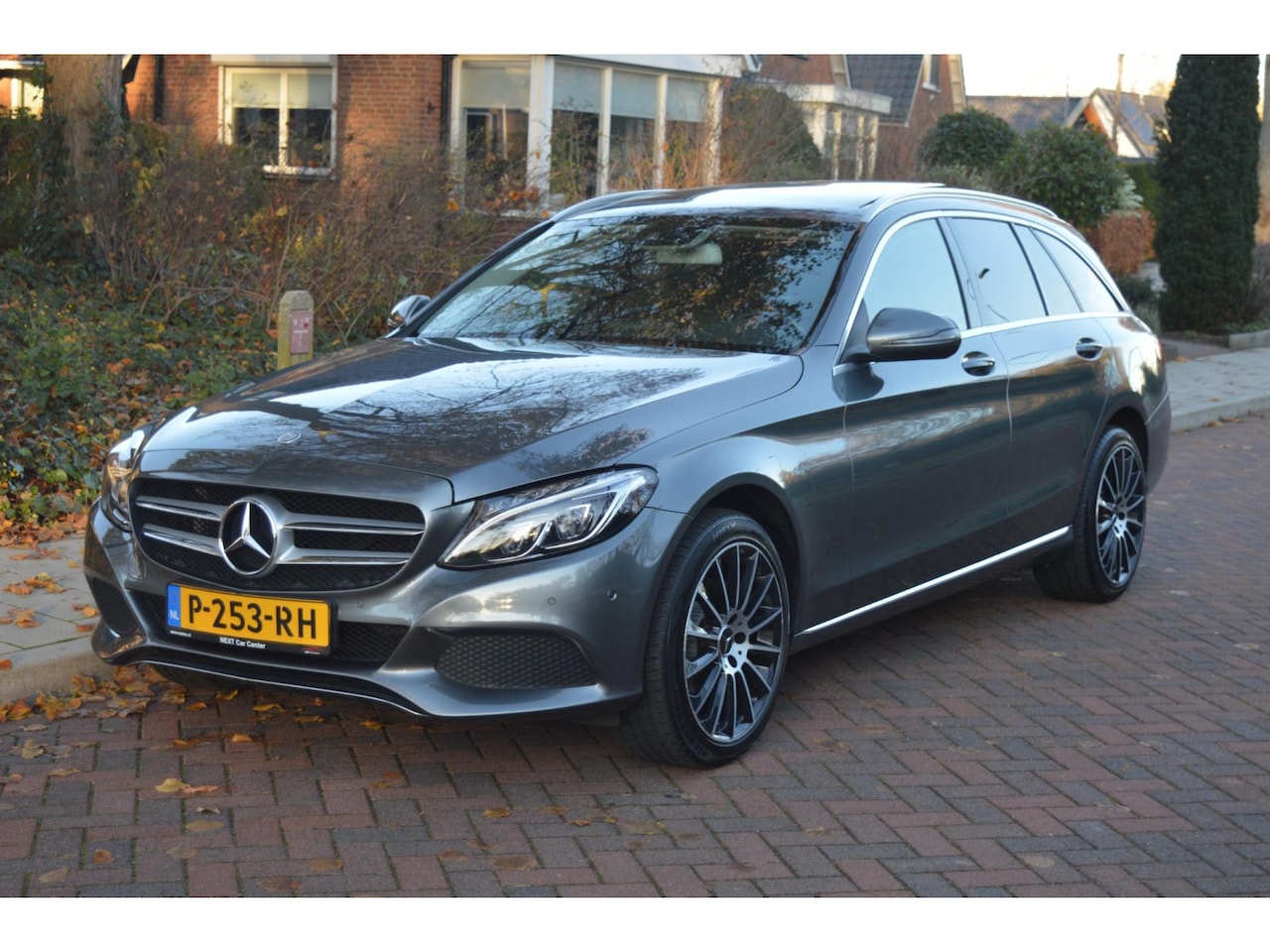 Mercedes-Benz C-klasse Estate - 200 Prestige Panoramadak/184pk/flippers/trekhaak - AutoWereld.nl