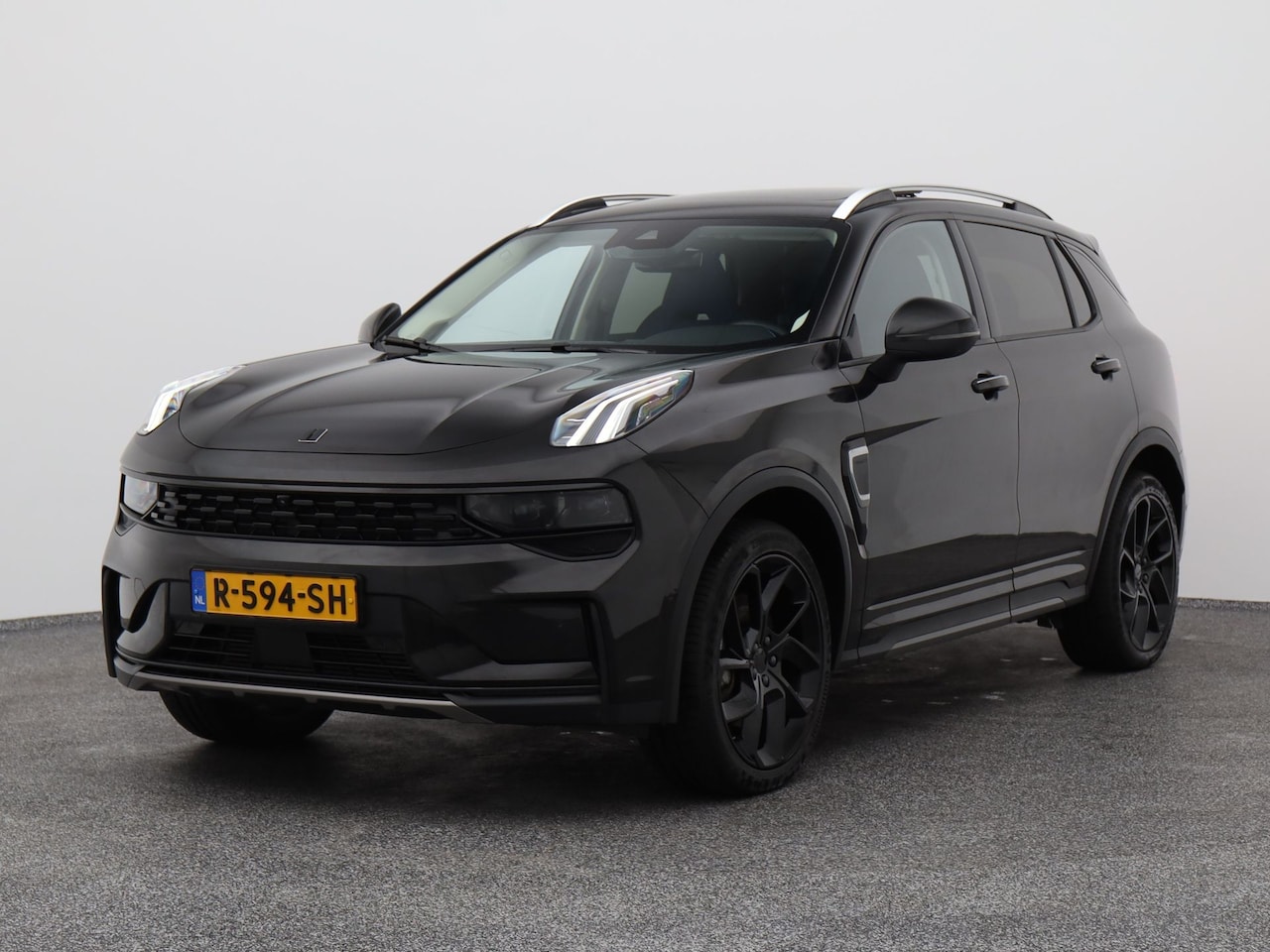 Lynk & Co 01 - 1.5 Plug-in Hybrid | 360° | BLACK | NLD AUTO - AutoWereld.nl