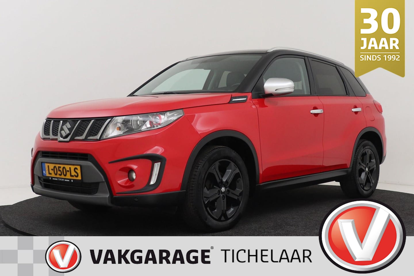 Suzuki Vitara - 1.4 S Allgrip | CarPlay | Camera | Navigatie | Stoelverwarming | Climate Control | Keyless - AutoWereld.nl