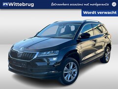 Skoda Karoq - 1.0 TSI 110pk Ambition CLEVER uitvoering / LED / Digitale cockpit / LM 17 inch/ Navigatie