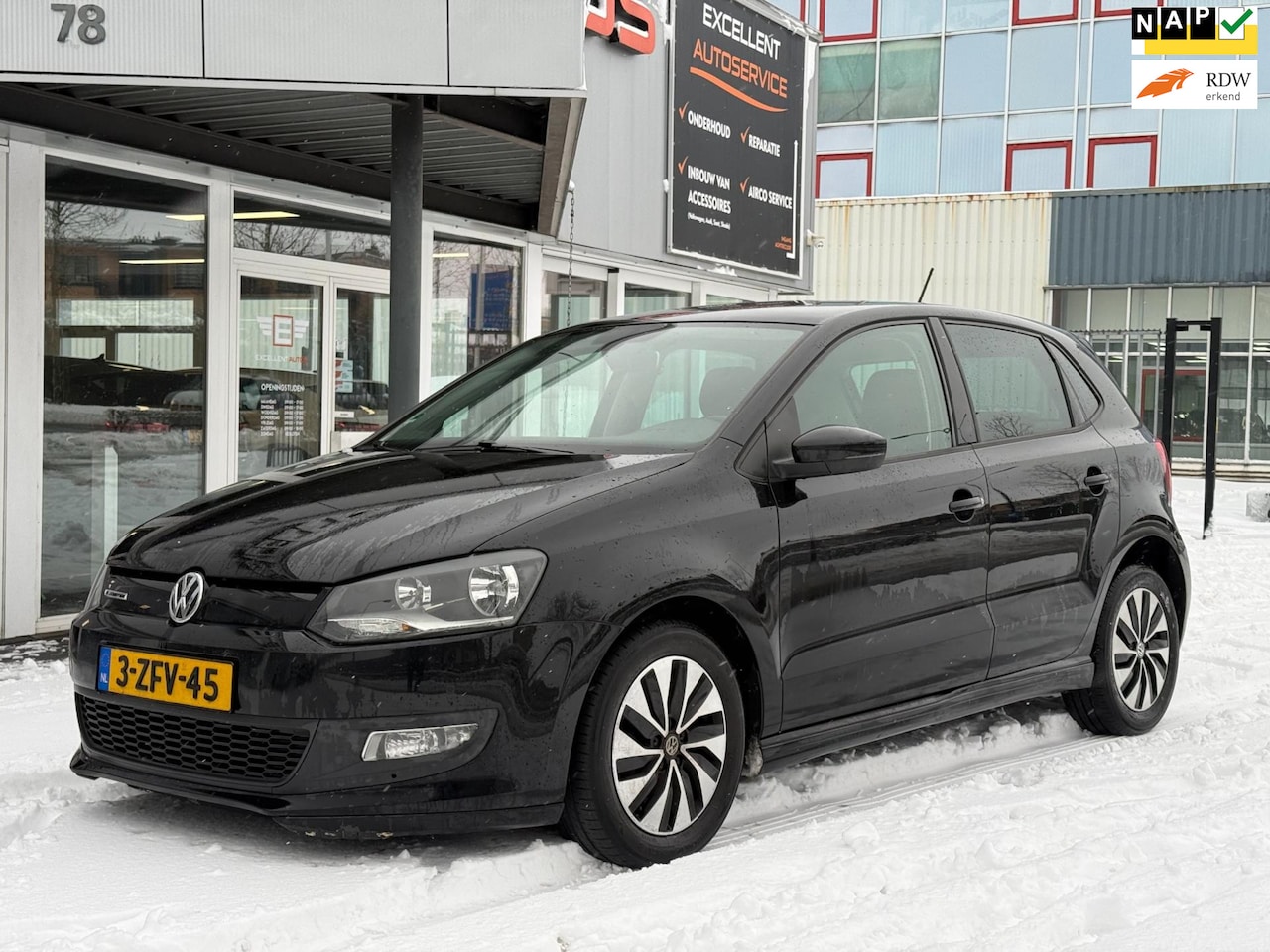 Volkswagen Polo - 1.4 TDI BlueMotion-5Deurs-Navi-Ecc - AutoWereld.nl