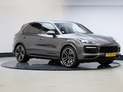 Porsche Cayenne - 3.0 E-Hybrid | Sport Design | Sport Chrono | Panoramadak | 22 Inch | 360 Camera |