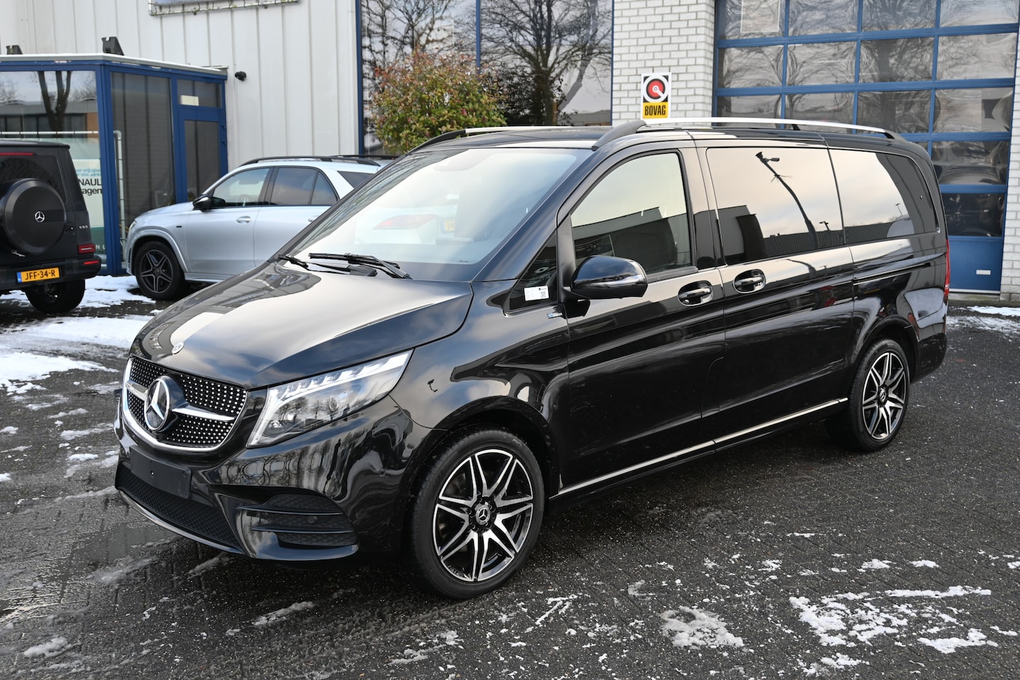 Mercedes-Benz V-klasse - 300d 4-MATIC AMG Lang Avantgarde Incl BPM en BTW - AutoWereld.nl