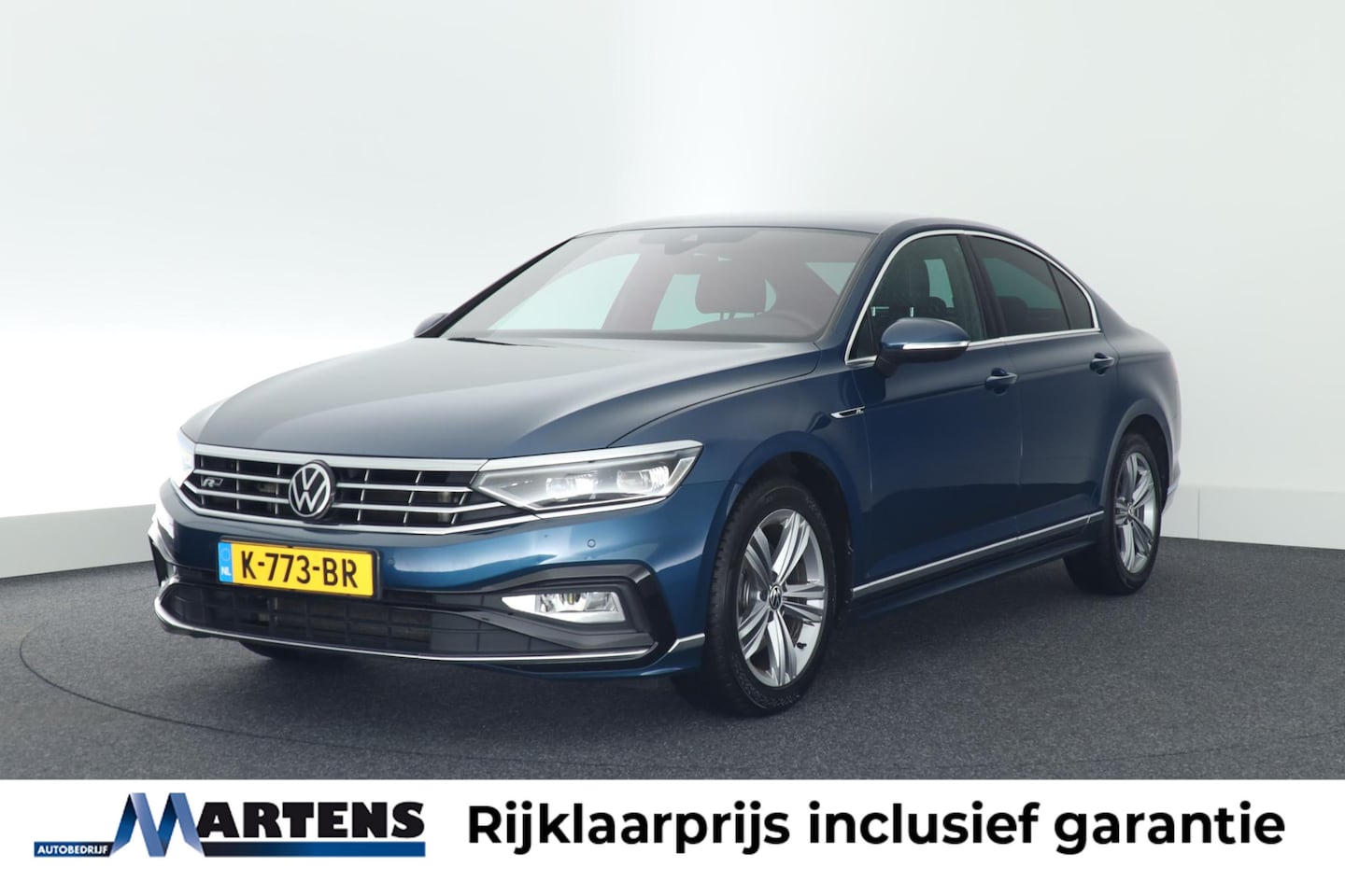Volkswagen Passat - 1.5 TSI 150pk DSG R-Line Business + Camera Matrix Led Virtual Cockpit Navigatie - AutoWereld.nl