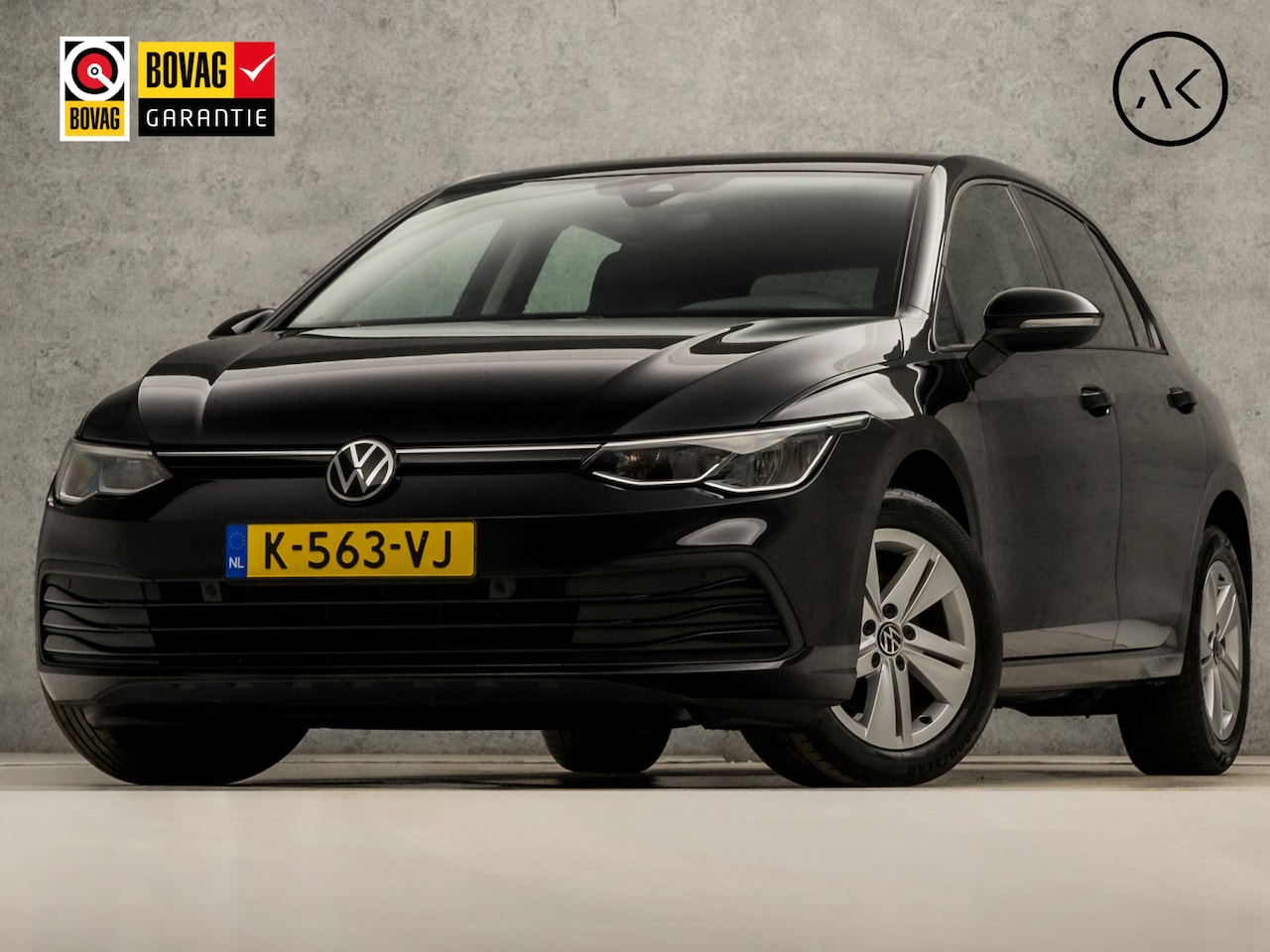 Volkswagen Golf - 1.0 TSI Sport (APPLE CARPLAY, GROOT NAVI, SFEERVERLICHTING, KEYLESS, PARKEERSENSOREN, SPOR - AutoWereld.nl