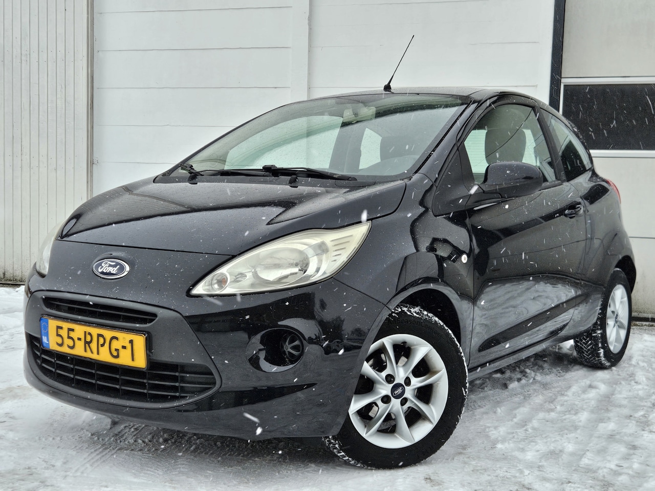 Ford Ka - 1.2 Cool & Sound / Airco / Lichtmetalen velgen! - AutoWereld.nl