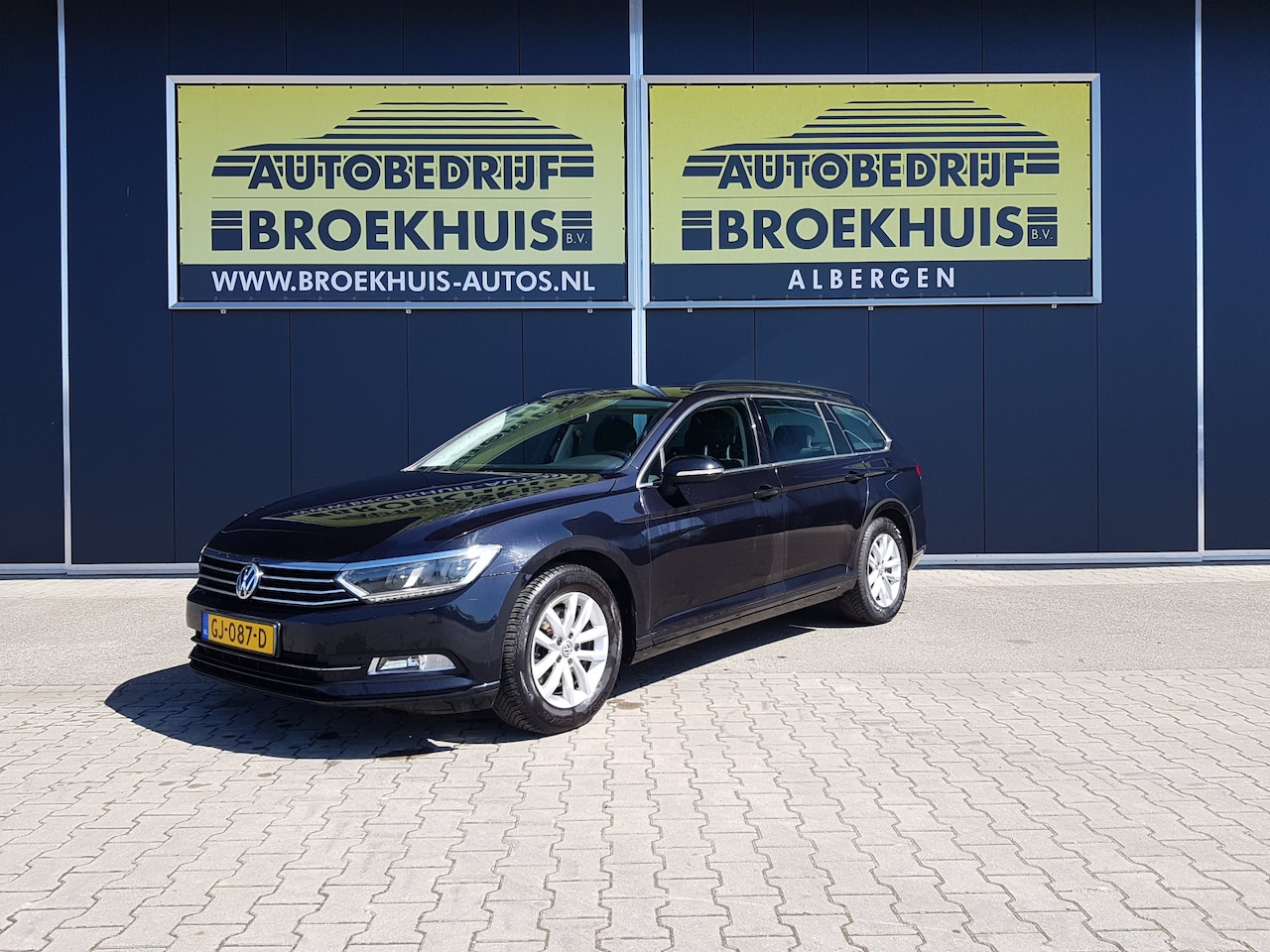 Volkswagen Passat Variant - 1.6 TDI Comfortline 1.6 TDI Comfortline - AutoWereld.nl