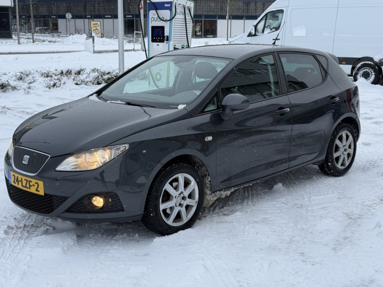 SEAT Ibiza - 1.2 TDI 75PK Hatchback Cruise Airco NEW APK - AutoWereld.nl