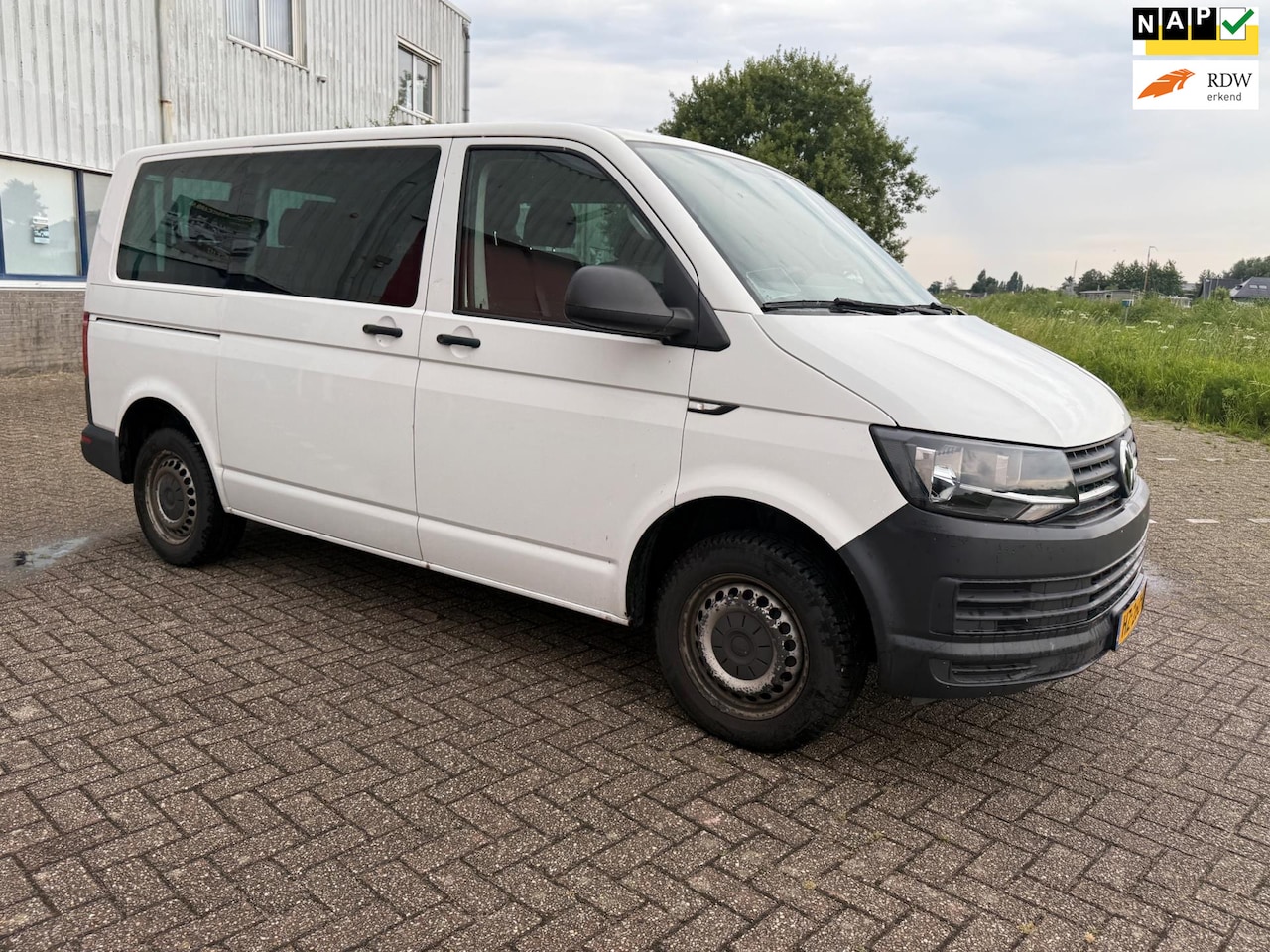 Volkswagen Transporter Kombi - 2.0 TDI L1H1 Highline 2.0 TDI L1H1 Highline - AutoWereld.nl