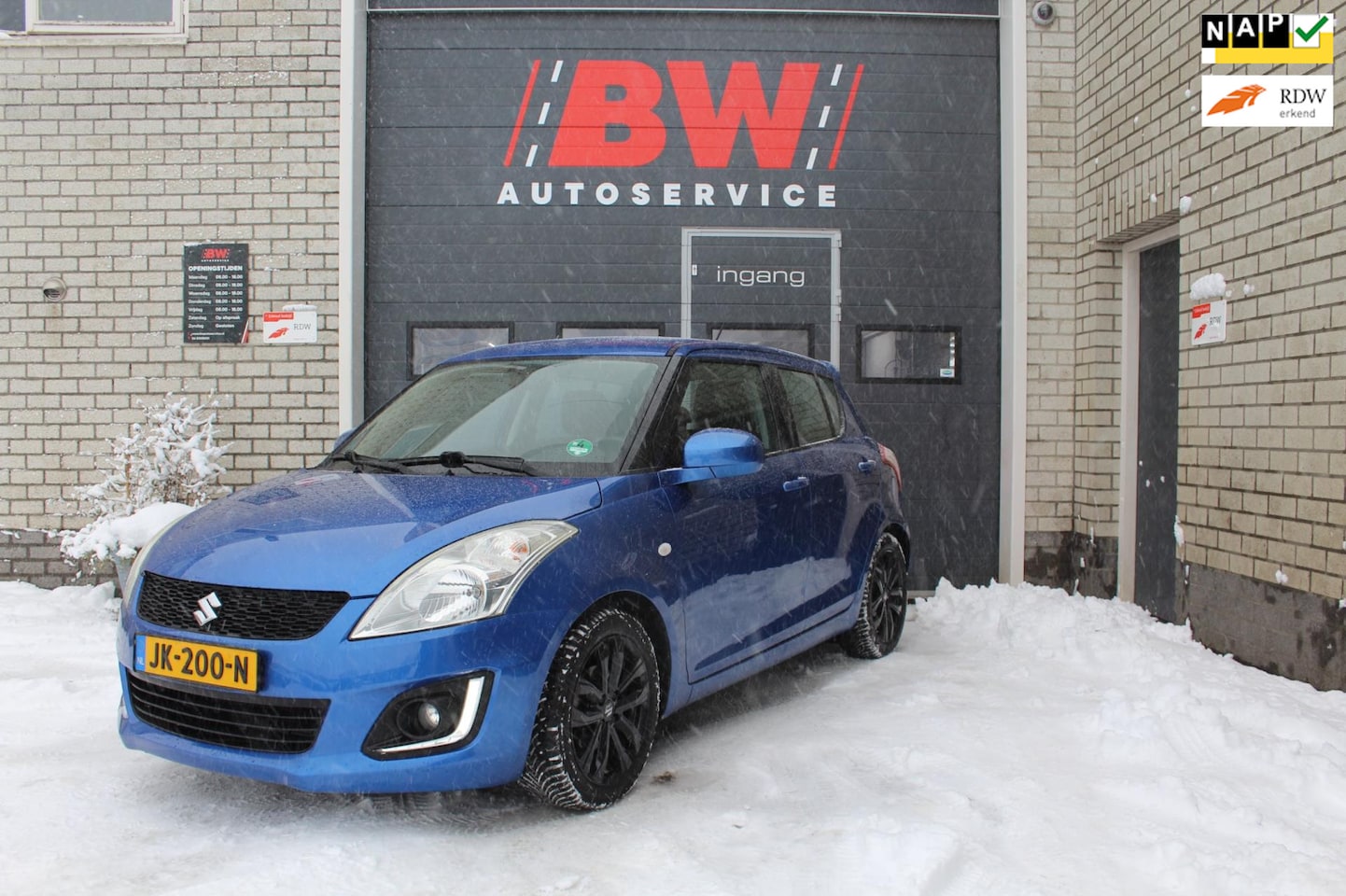 Suzuki Swift - 1.2 Bandit EASSS 1.2 Bandit EASSS - AutoWereld.nl