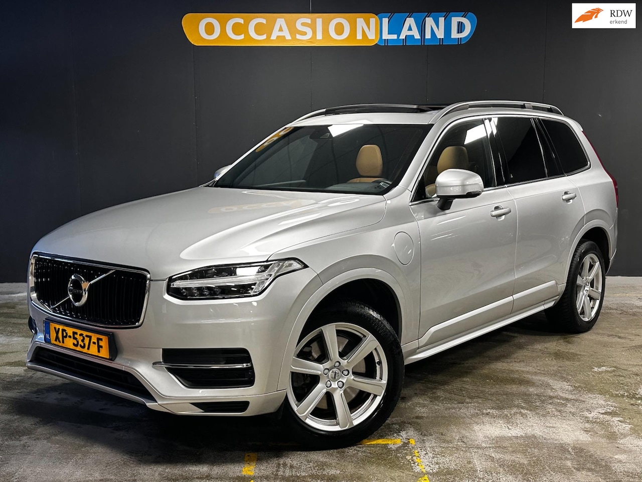 Volvo XC90 - 2.0 T8 Twin Engine AWD Momentum 7p|PANO|H&K|ACC|STOELV|BLUETOOTH|CARPLAY|DODEHOEK|CAMERA|1 - AutoWereld.nl