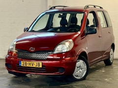 Toyota Yaris Verso - 1.3-16V VVT-i Luna