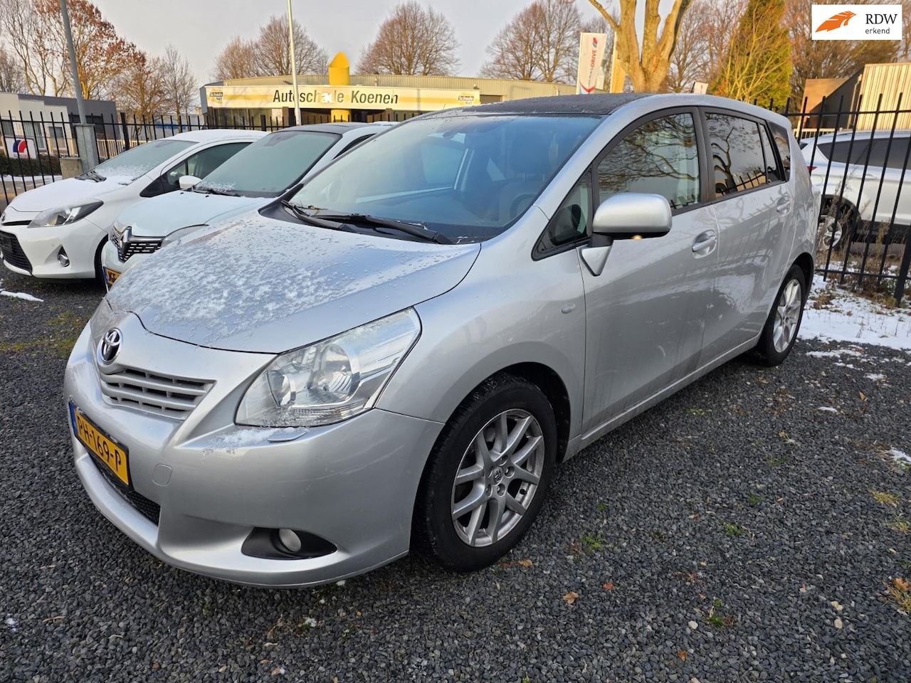 Toyota Verso - 1.8 VVT-i Dynamic Business 7p. 1.8 VVT-i Dynamic Business 7p. | Leder | Pano | - AutoWereld.nl
