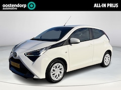 Toyota Aygo - 1.0 VVT-i x-play | 5 deurs | Carplay | Airconditioning | Parkeercamera |