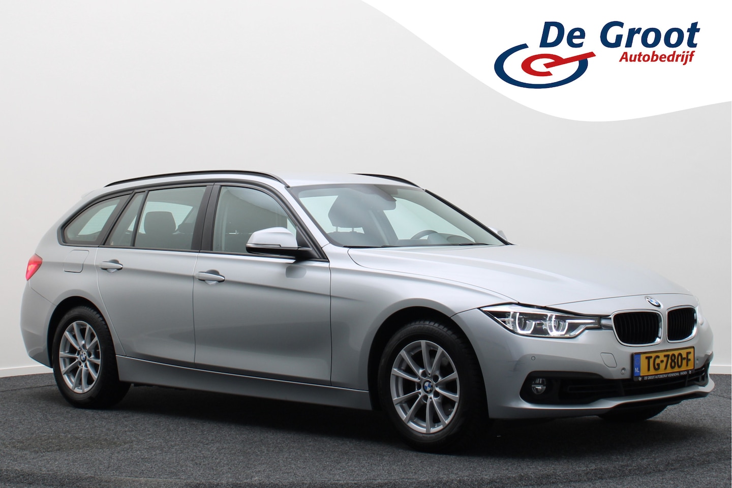BMW 3-serie Touring - 318i High Executive Automaat LED, Navigatie, Leer, Climate, Cruise, PDC, Bluetooth, Elektr - AutoWereld.nl