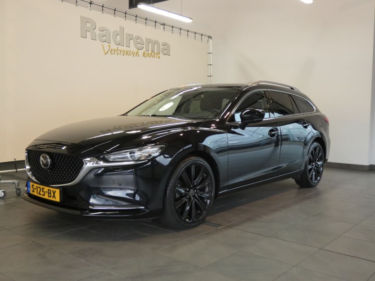 Mazda 6 Sportbreak - Skyactive-G 2.0 165 pk Sportive Automaat ! - AutoWereld.nl