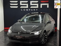 Volkswagen Golf - 1.5 eTSI Style Pano IQ Memory Sfeer ACC Trekhaak