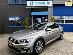 Volkswagen Passat - 1.4 TSI GTE Highline 231PK|Origineel NL|Navi|DSG-AUT|Full Led|Adaptive Cruise|StoelVW|Spor