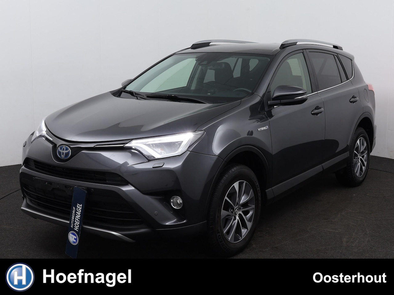 Toyota RAV4 - 2.5 Hybrid AWD Executive | Automaat | Navigatie | Stoelverwarming | Camera - AutoWereld.nl