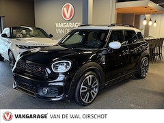 MINI Countryman - 2.0 Cooper S ALL4 John Cooper Works | Panoramadak | Digitaal Dashboard | ACC | Head-up dis