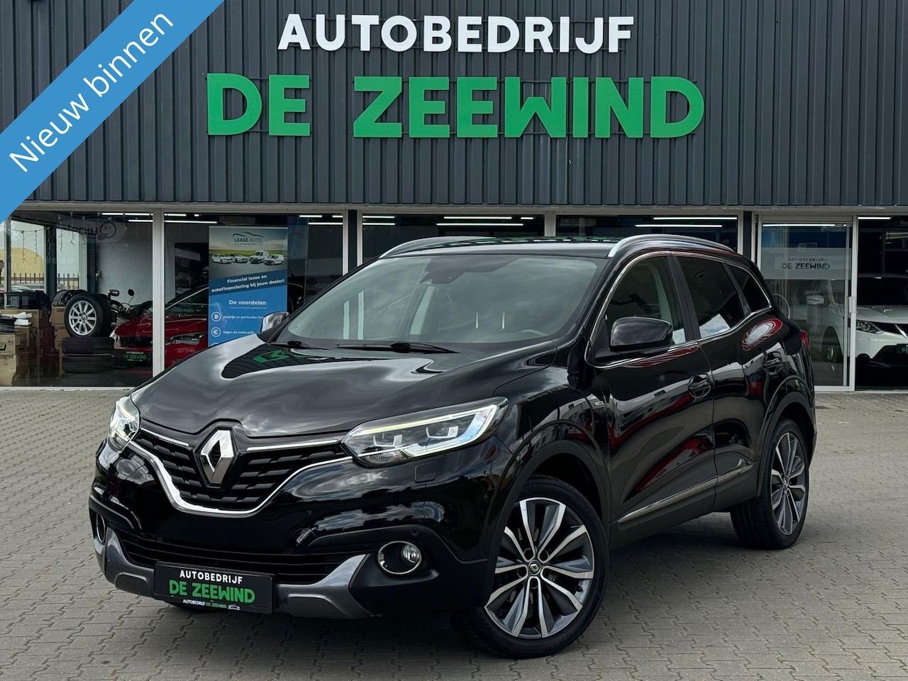 Renault Kadjar - 1.2 TCe Bose Panoramadak|Leer|Rijklaar - AutoWereld.nl