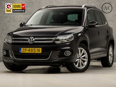 Volkswagen Tiguan - 1.4 TSI Sport&Style (NAVIGATIE, CLIMATE, CAMERA, STOELVERWARMING, SPORTSTOELEN, ZWART HEME