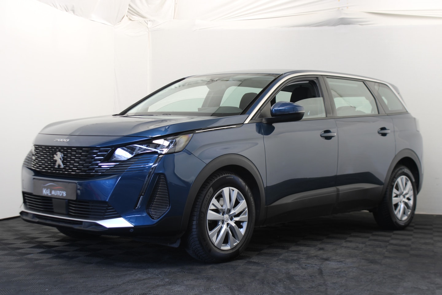 Peugeot 5008 - 1.2 PureTech Active |Trekhaak|Camera|Navi| - AutoWereld.nl